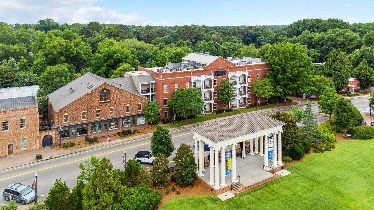The James Madison Inn Exterior foto